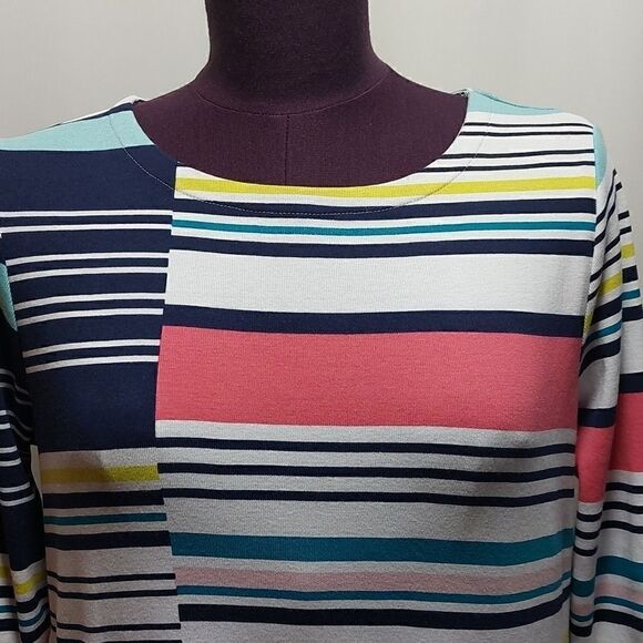 Rafaella Women's Art Deco Top  - Picture 2 of 6